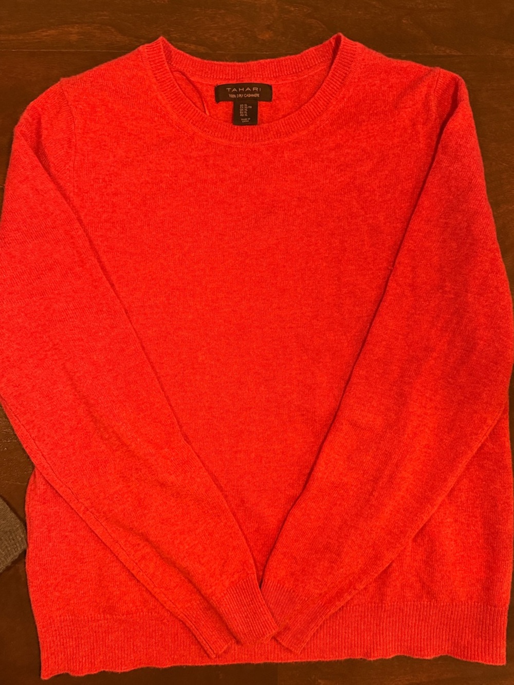 Tahari Women’s Pink/Coral, Crewneck Sweater 100% 2-Ply Cashmere